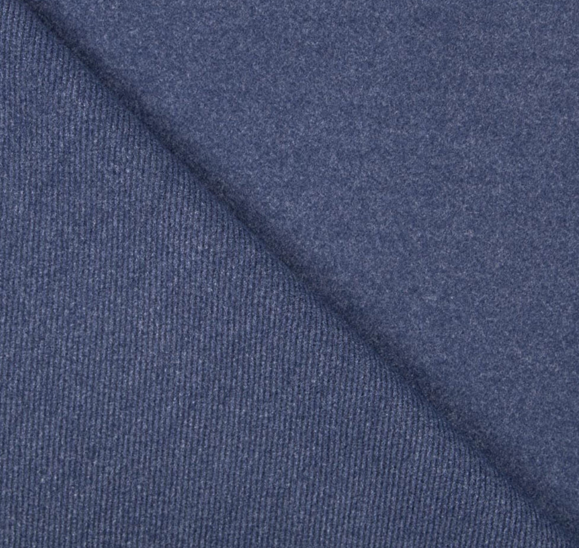 STUDIO 03 · HOODED PULLOVER