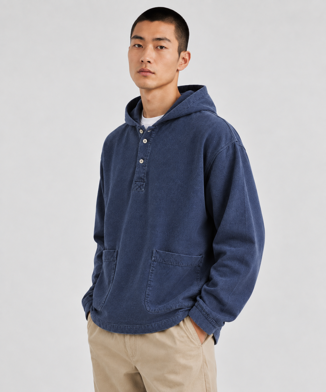 STUDIO 03 · HOODED PULLOVER