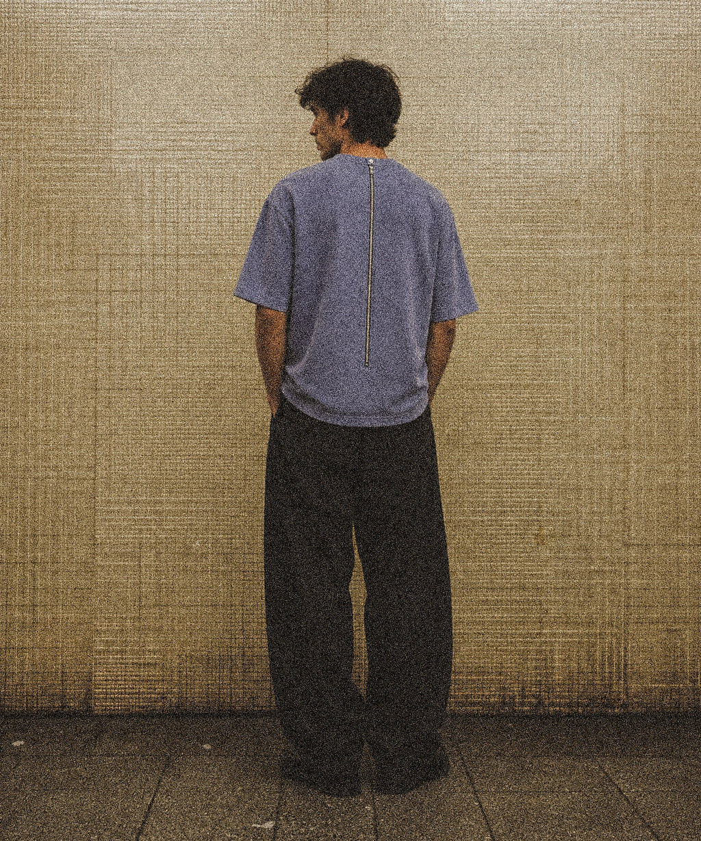ESSENTIAL 01 — Back Zip T-Shirt