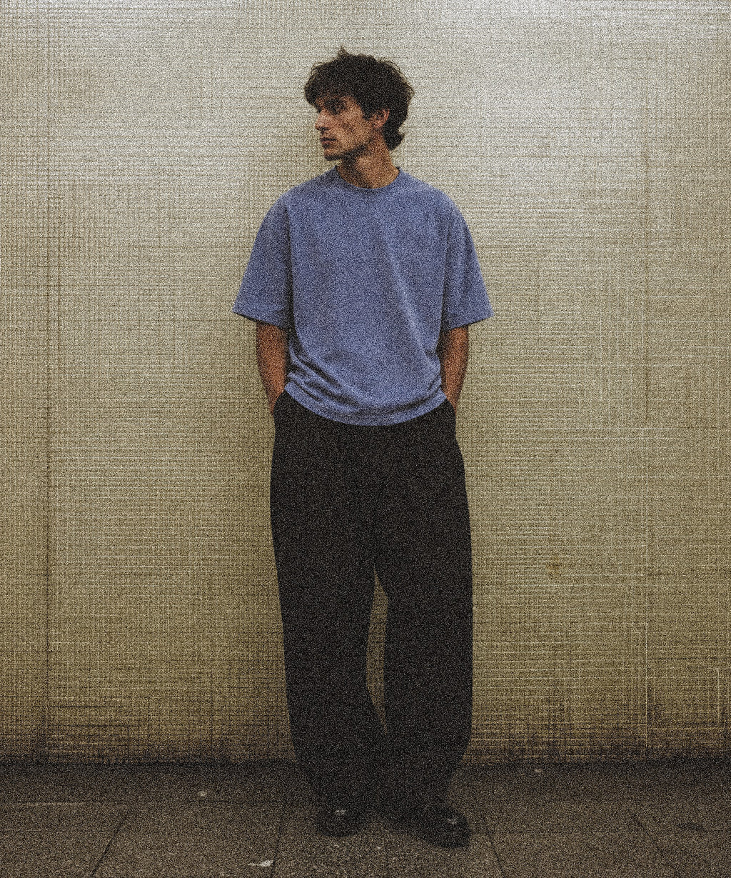 ESSENTIAL 01 — Back Zip T-Shirt